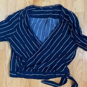 Abercrombie and Fitch navy and white wrap top